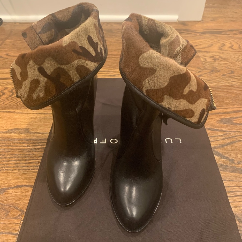 Luis Onofre fold over black boots EUC sz 39
